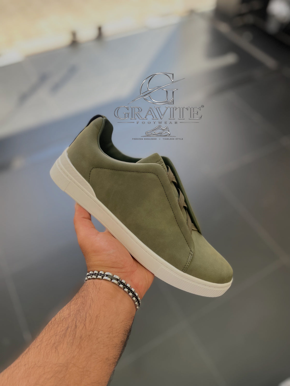 casual shoes