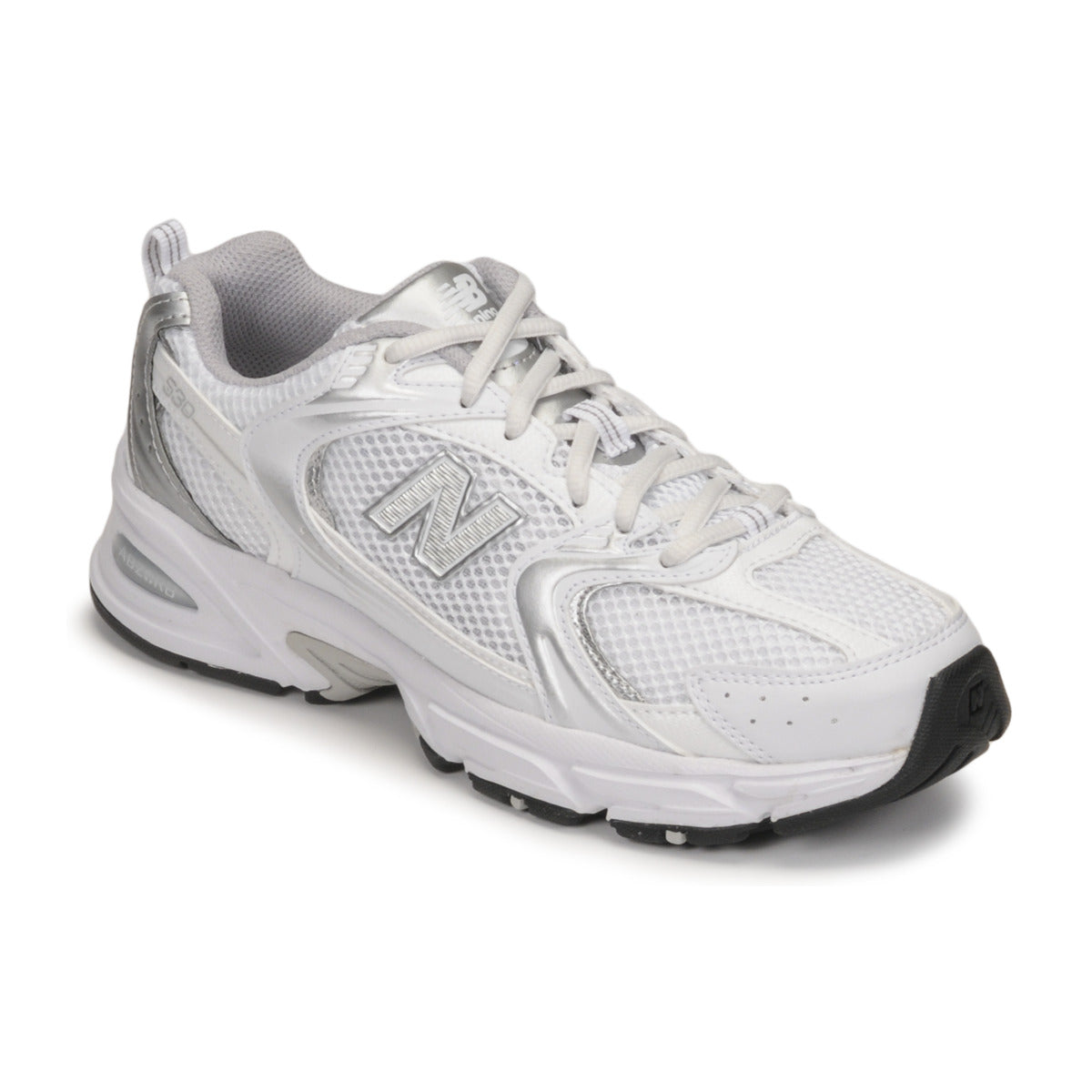 New Balance Elevate your everyday style.