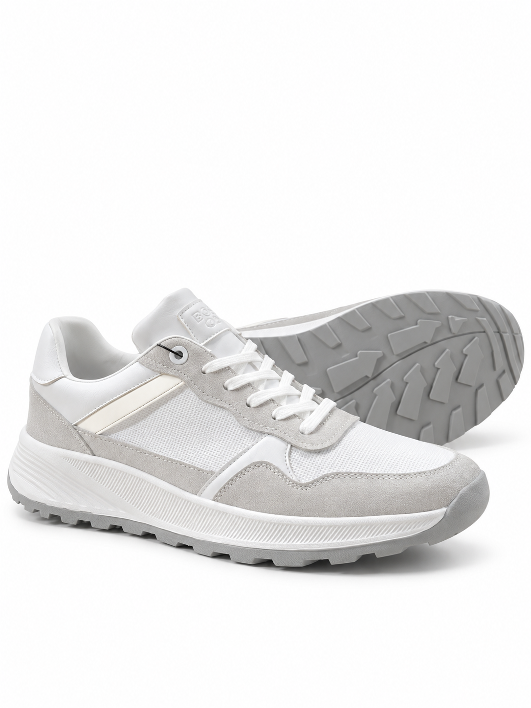 Premium Sneakers
Clean design with a modern, versatile look.