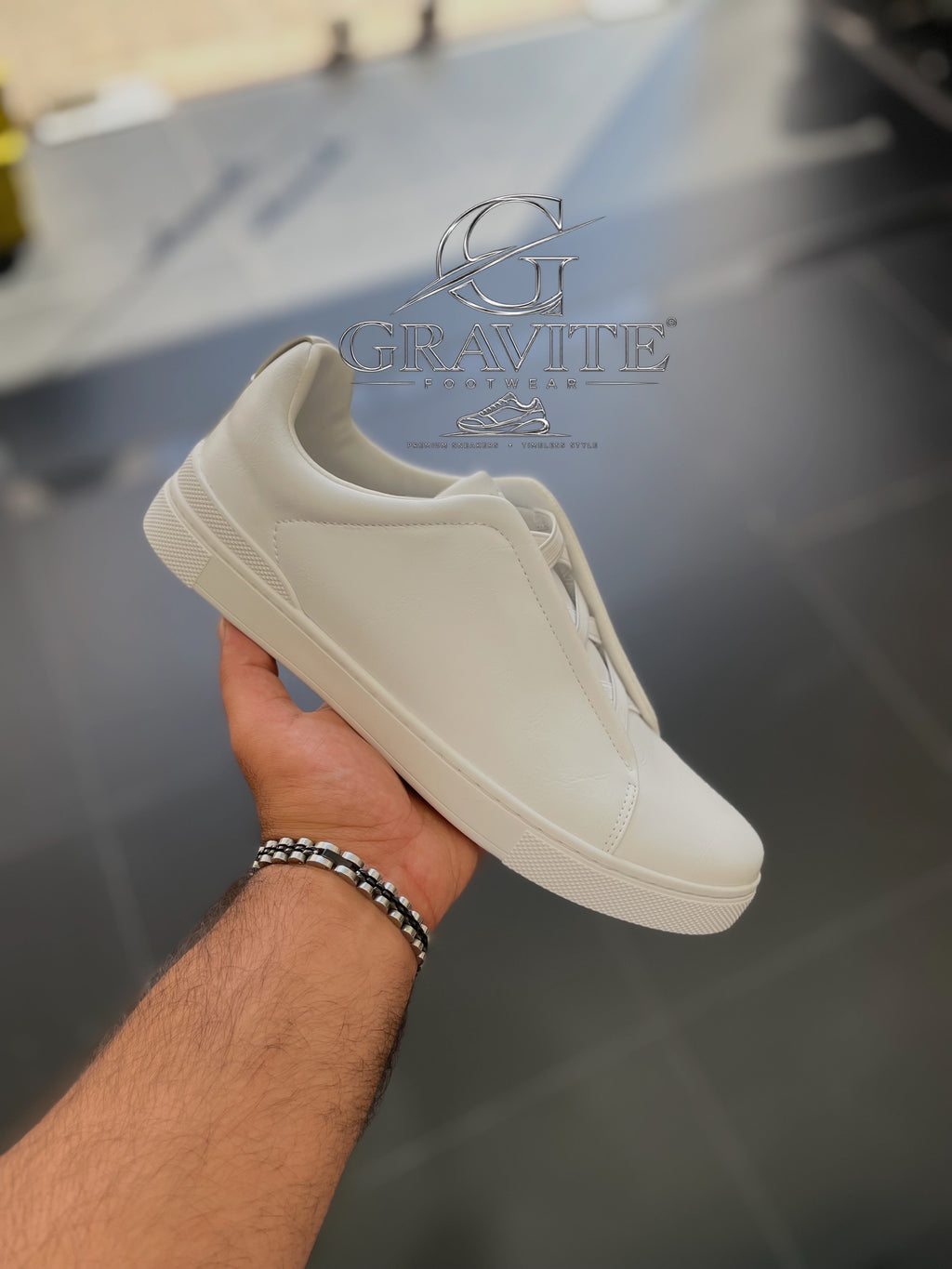 casual shoes